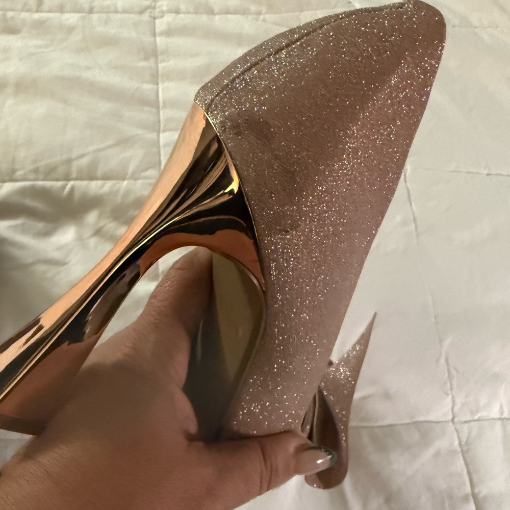 Betsey Johnson Nobble Heels - Picture 5 of 7